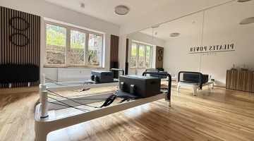 Individuální a duo Reformer Pilates ve studiu Pilates Power individualni-duo-skupinova-reformer-lekce.jpg
